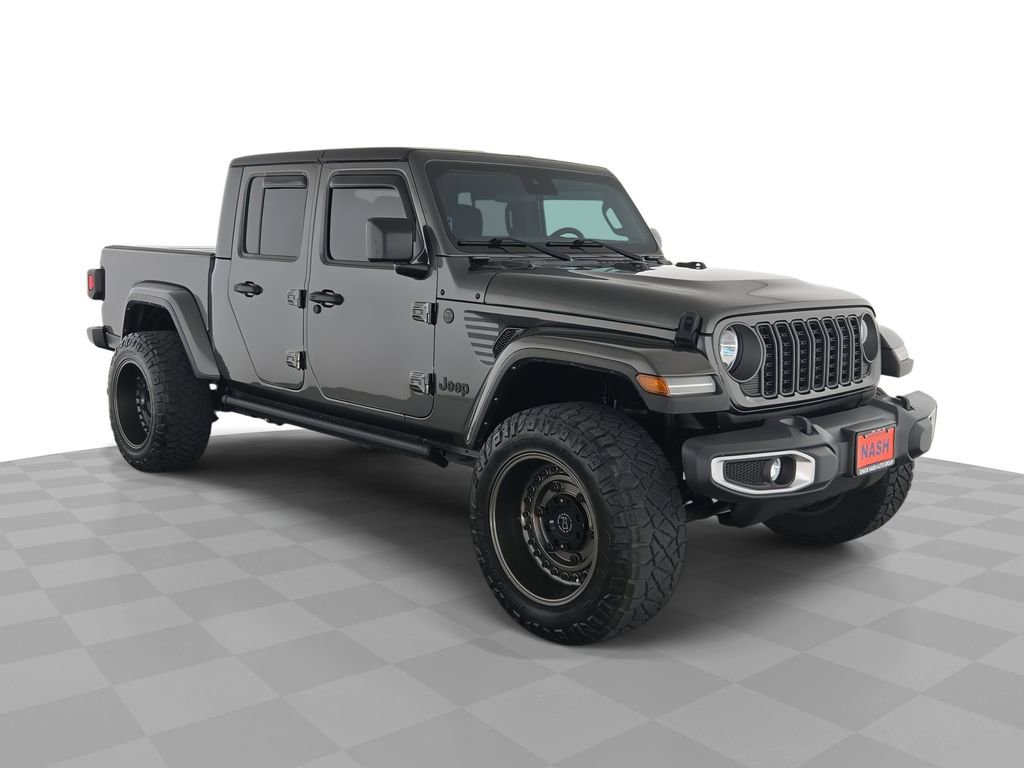 Used 2024 Jeep Gladiator Sport AWD/4WD video 1