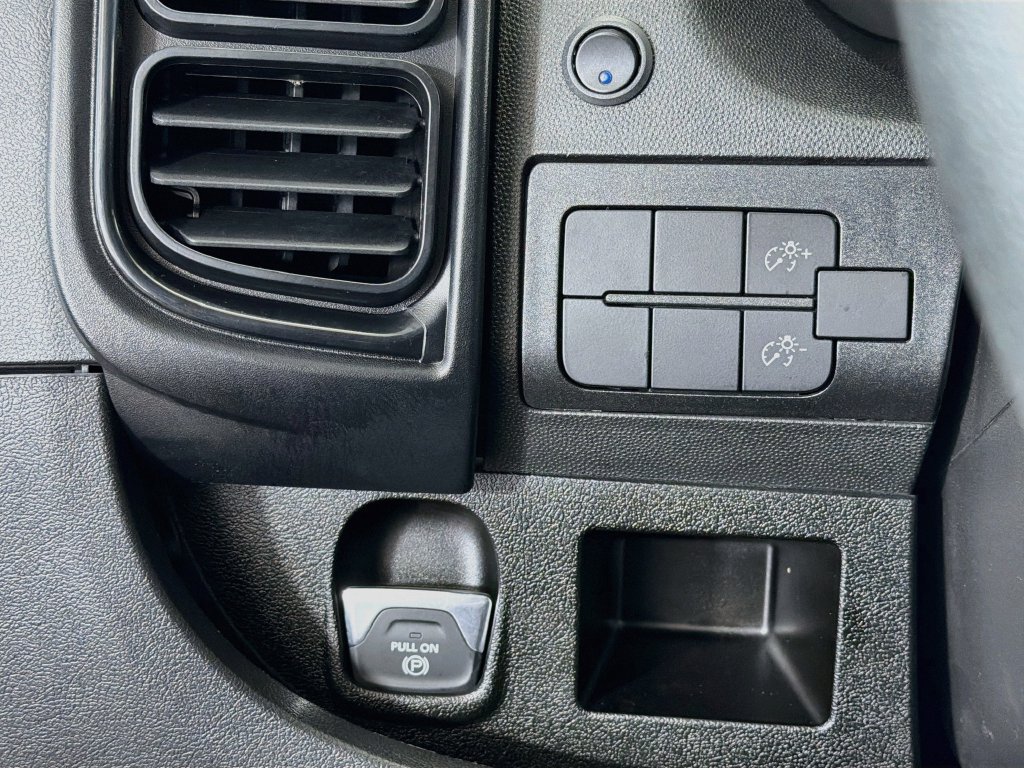 Used 2023 RAM ProMaster 2500 w/ Premium Convenience Group (B) FWD image 13