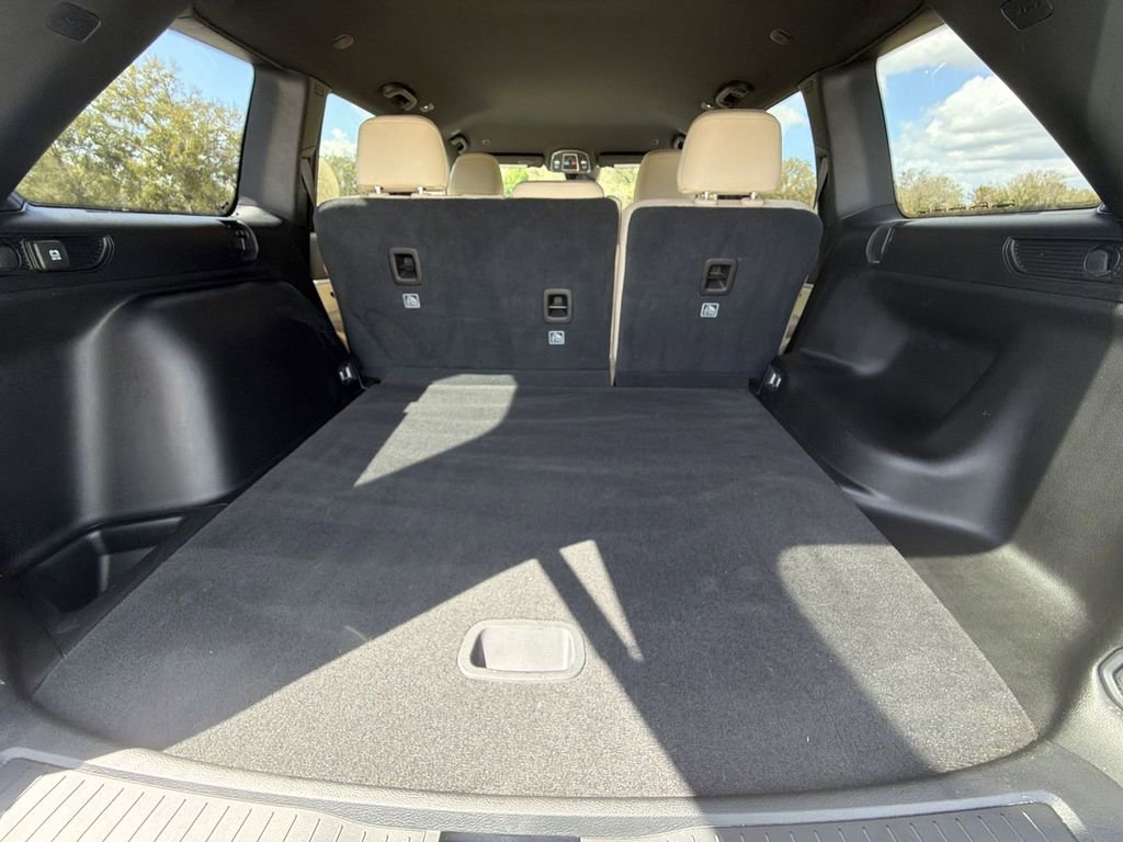 Used 2023 Jeep Grand Cherokee Limited image 13