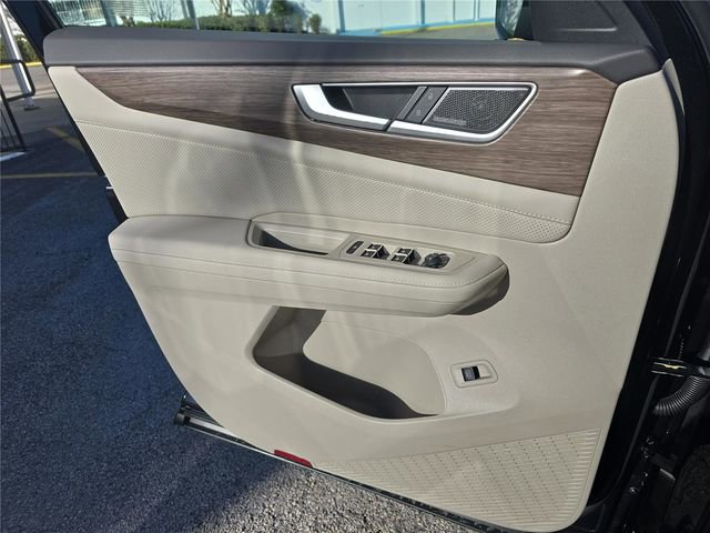 New 2026 Volkswagen Atlas SEL Premium R-Line image 18