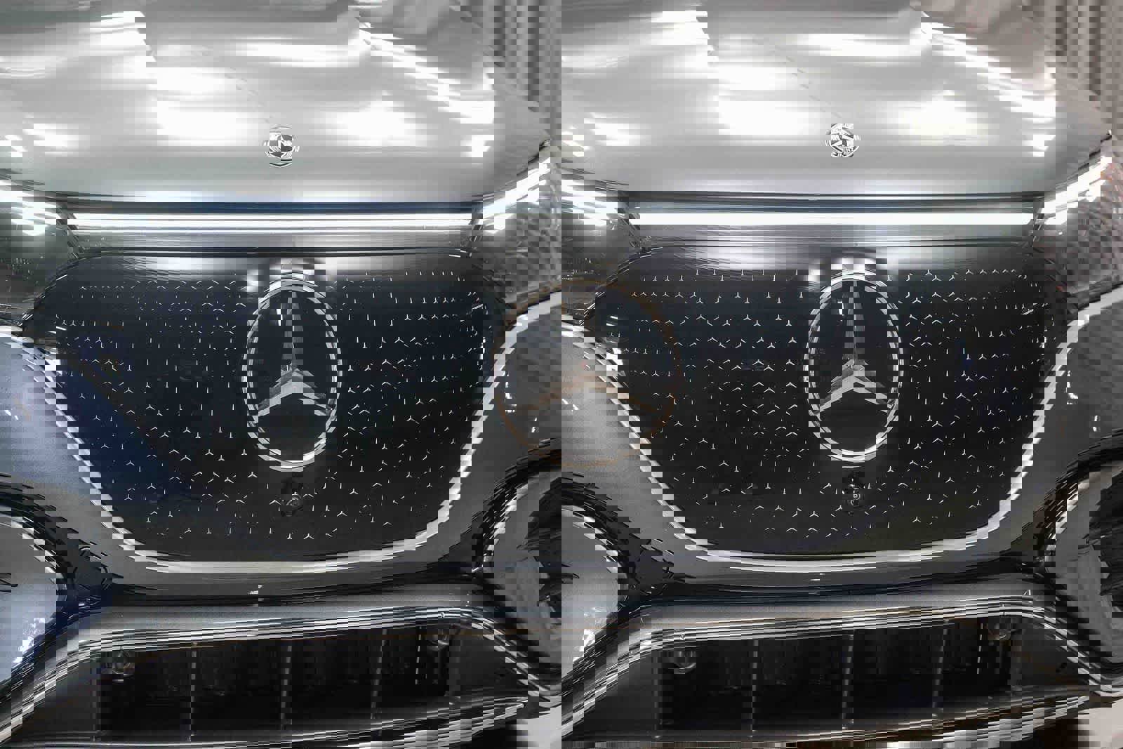 Used 2025 Mercedes-Benz EQE 350+ SUV image 5