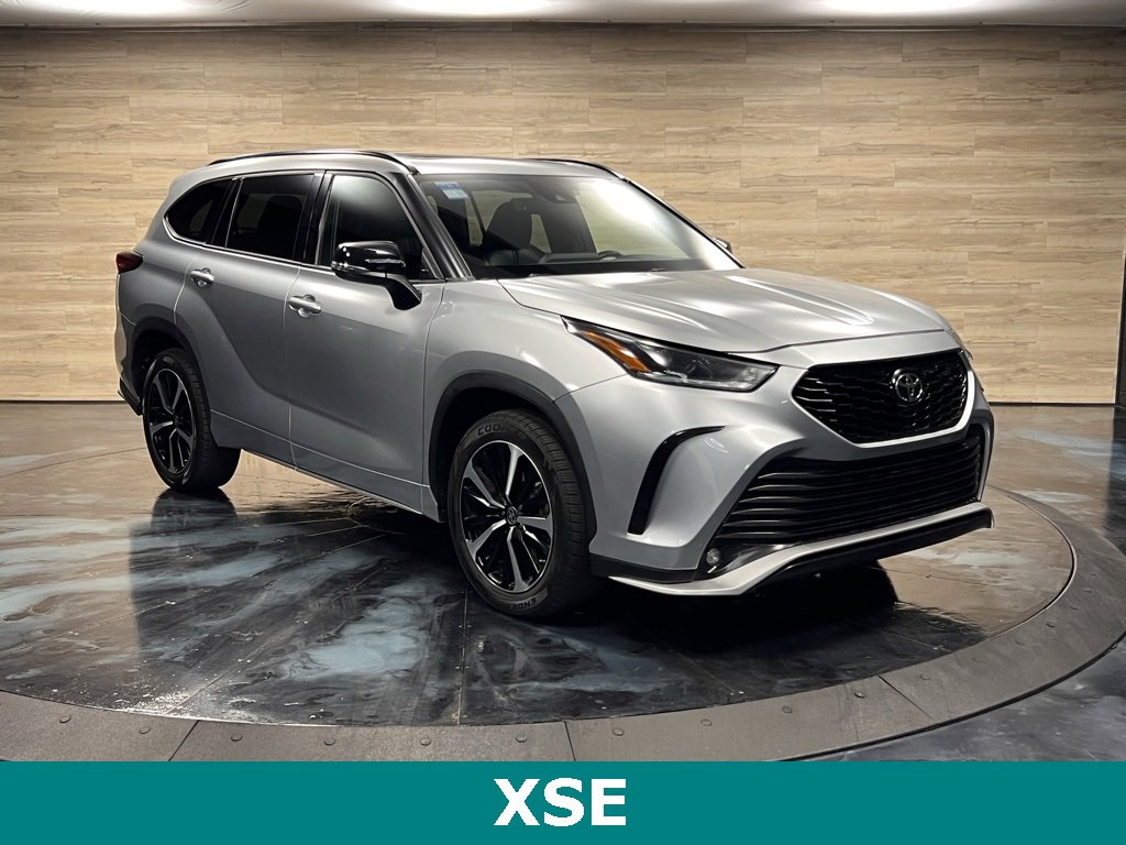 Used 2022 Toyota Highlander XSE