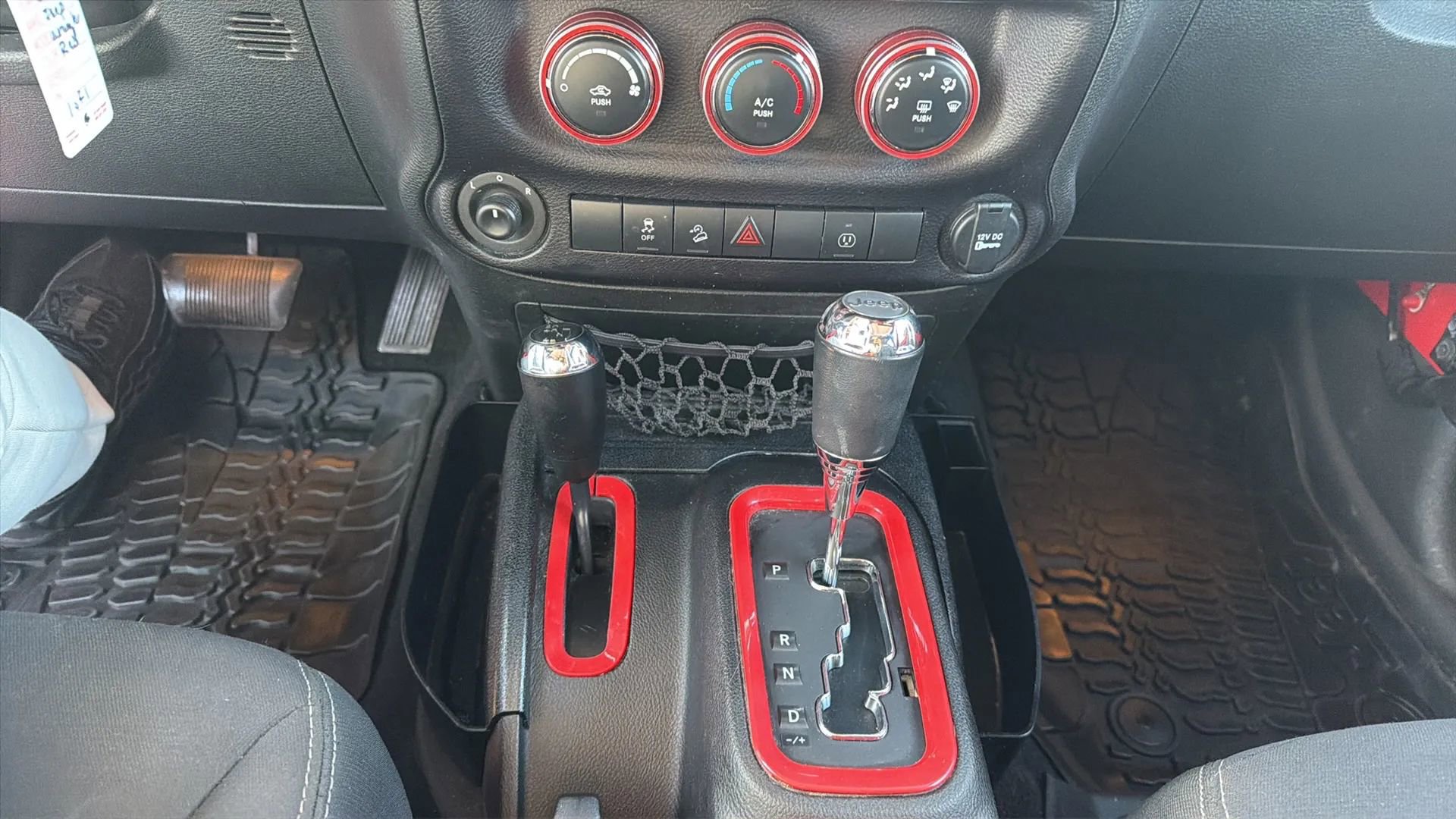 Used 2015 Jeep Wrangler Unlimited Sahara w/ Trailer Tow Group image 91