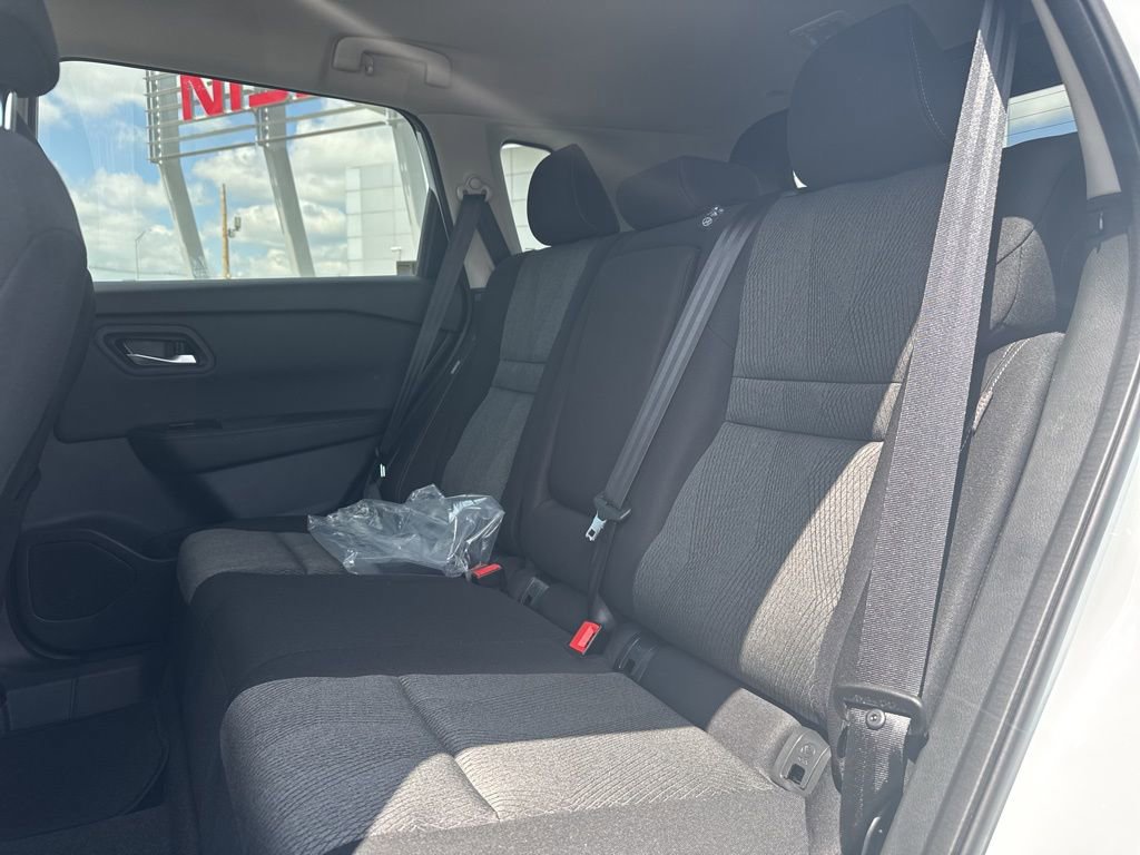 New 2026 Nissan Rogue SV AWD/4WD image 13