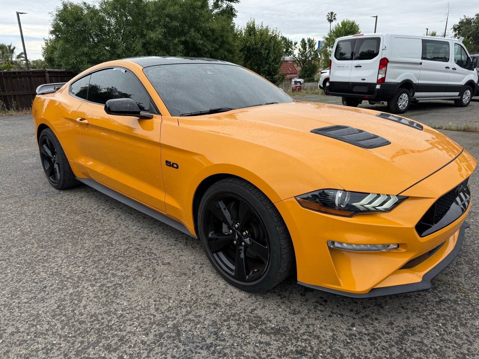 Used 2022 Ford Mustang GT Premium w/ Black Accent Package RWD image 8