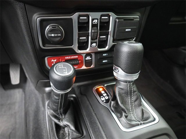 Used 2025 Jeep Wrangler Willys image 26