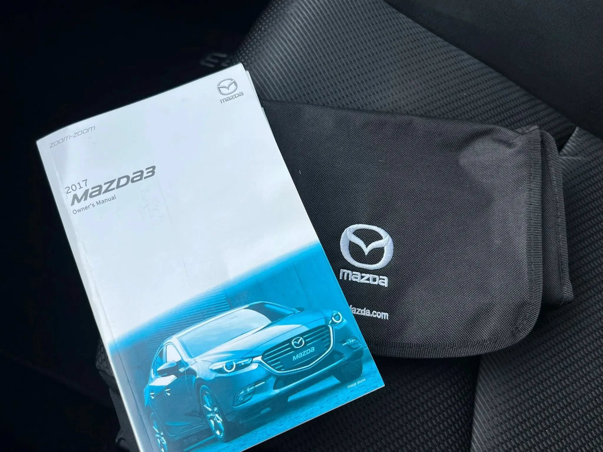 Used 2017 MAZDA MAZDA3 Sport FWD image 15