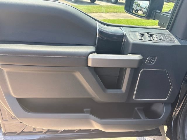 Used 2022 Ford F350 Platinum AWD/4WD image 19