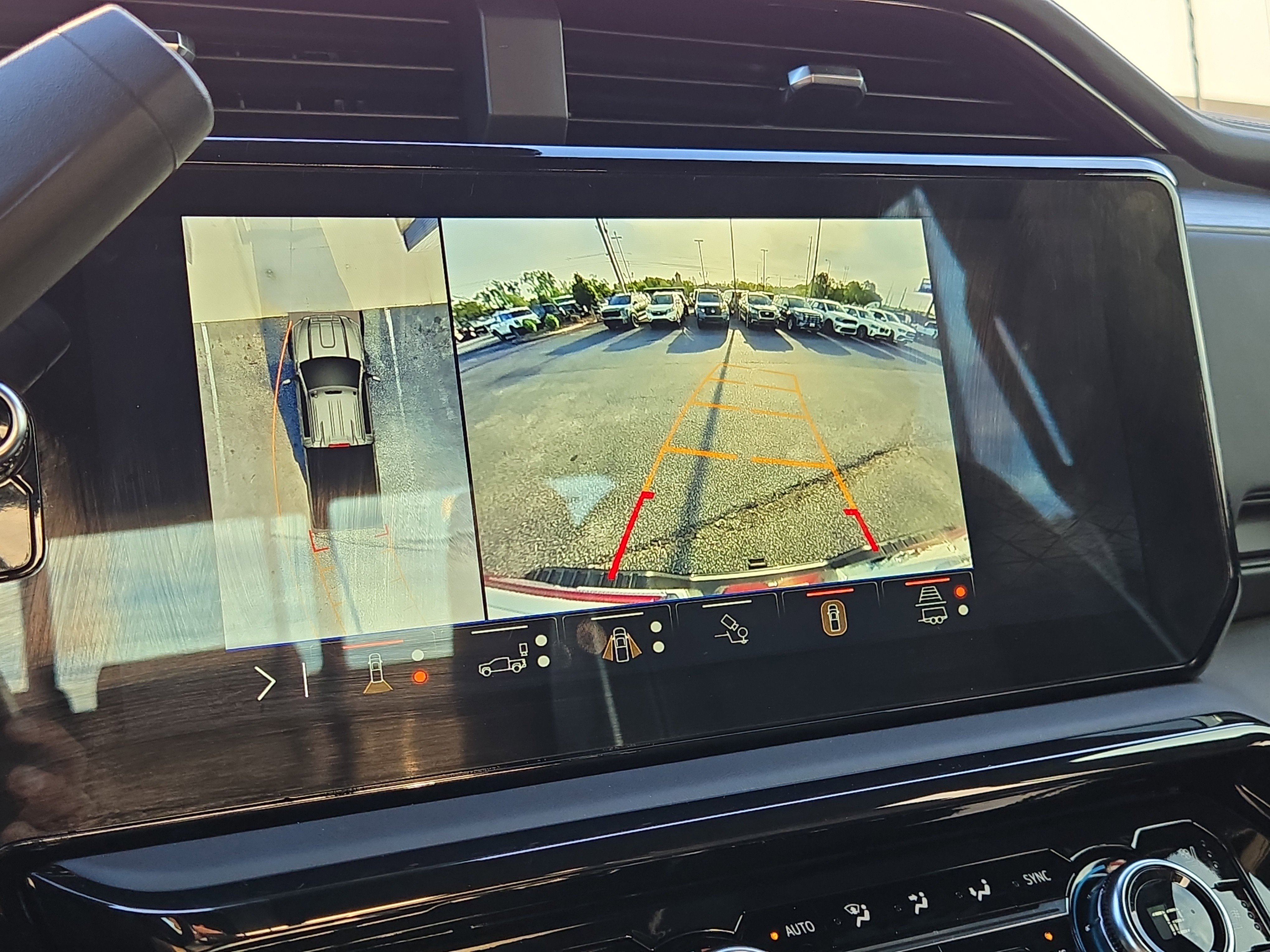 Used 2024 GMC Sierra 2500 AT4X image 30