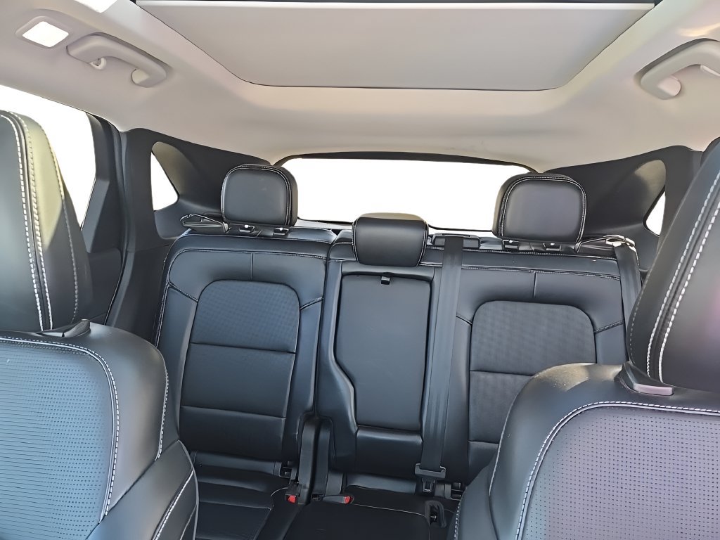 Certified 2023 Ford Escape Platinum AWD/4WD image 12