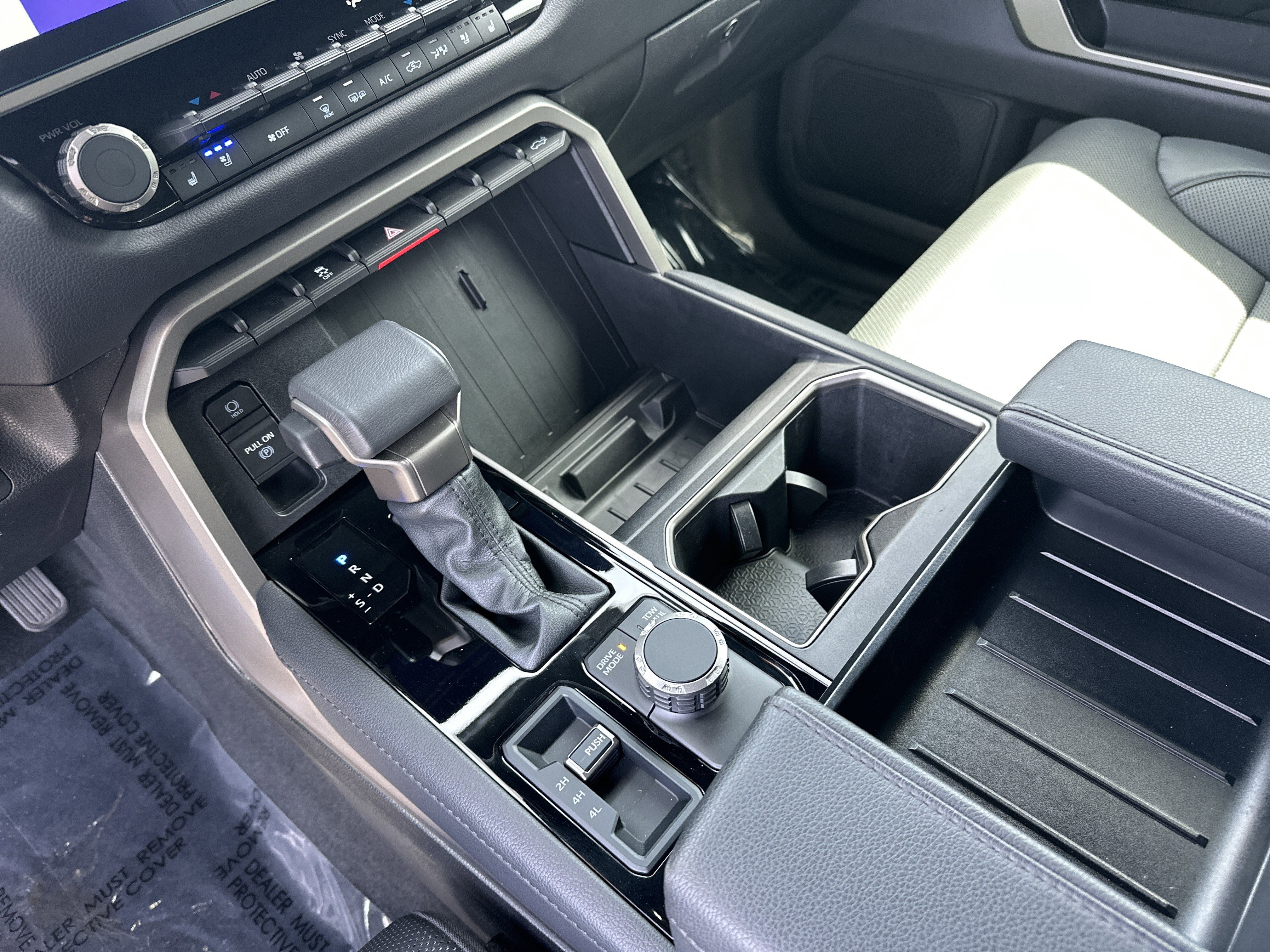 Certified 2025 Toyota Tundra Limited AWD/4WD image 26