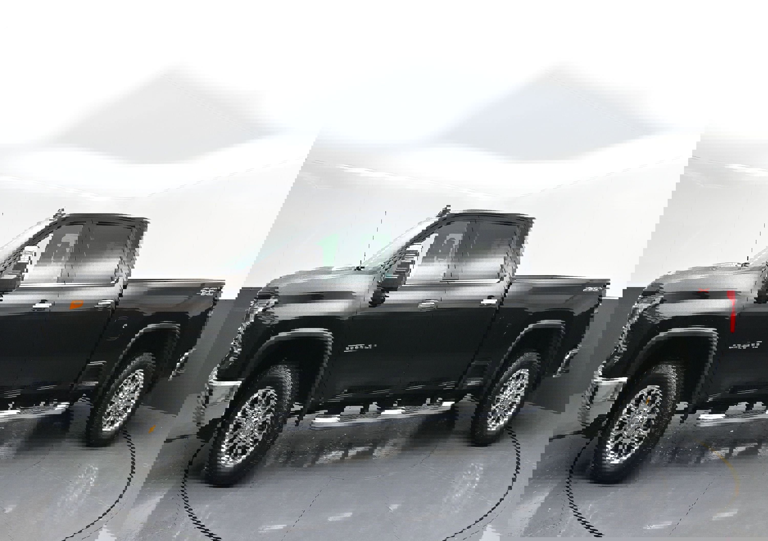 Certified 2025 Chevrolet Silverado 2500 LTZ w/ LTZ Convenience Package image 4