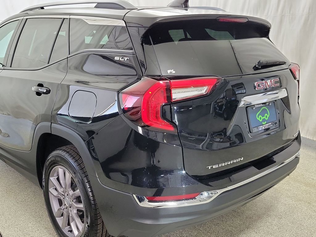 Certified 2023 GMC Terrain SLT image 6
