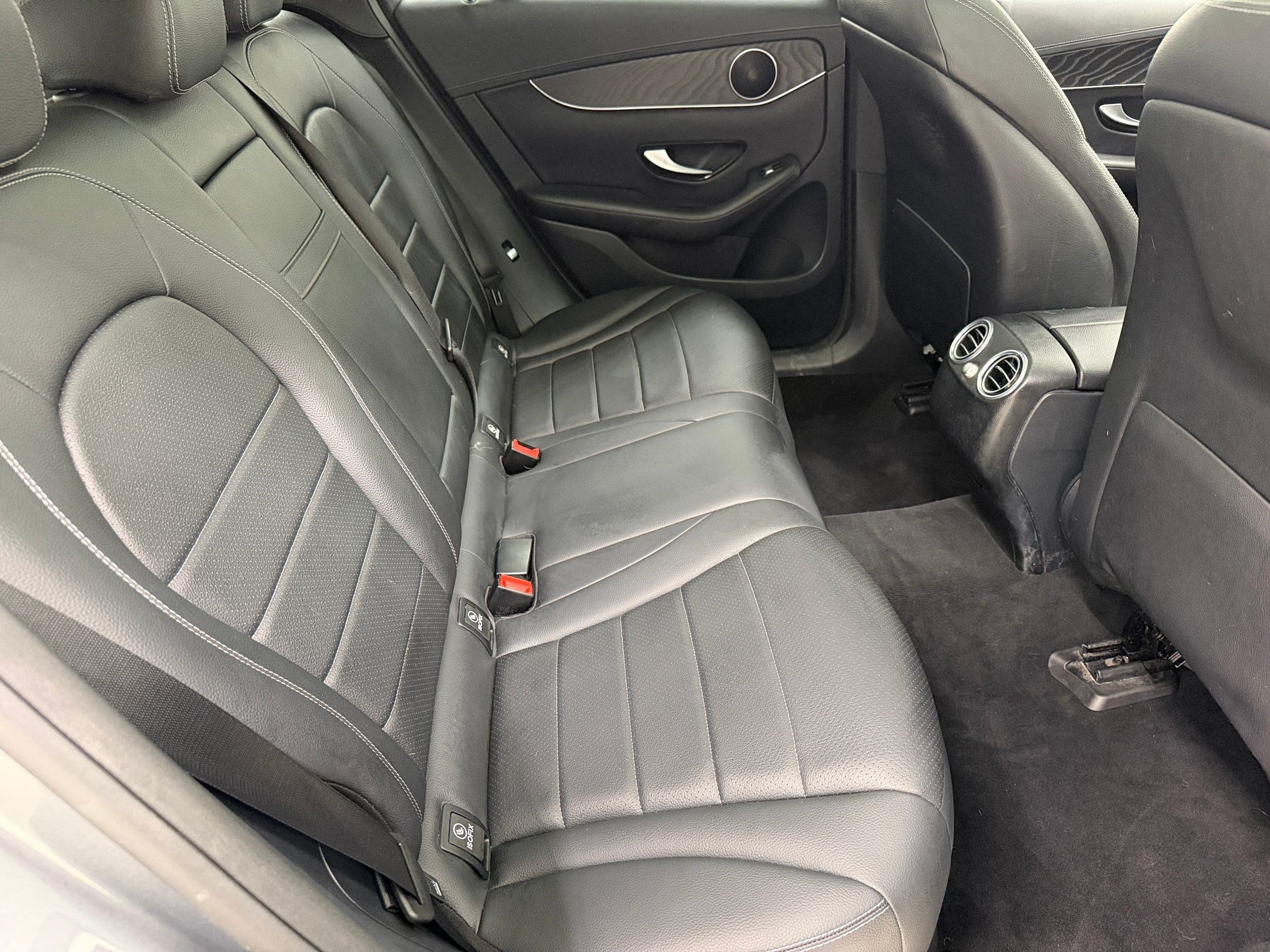 Used 2016 Mercedes-Benz GLC 300 4MATIC image 28