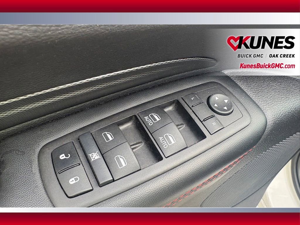 Used 2024 Dodge Durango GT image 11