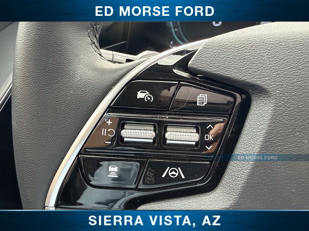 Certified 2025 Kia Niro EX Touring FWD image 26
