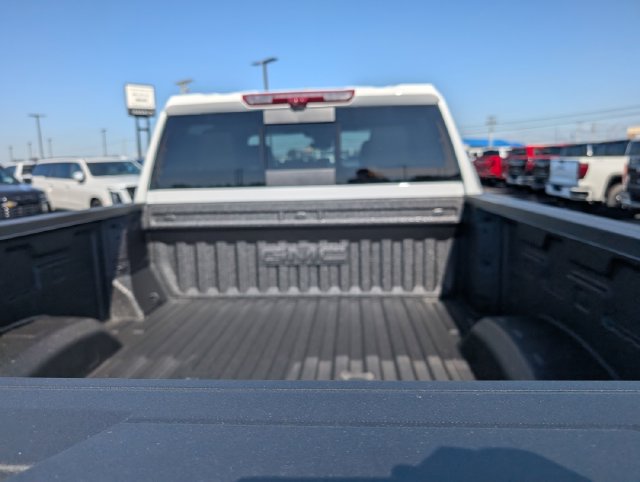 New 2026 GMC Sierra 2500 AT4 w/ AT4 Premium Plus Package AWD/4WD image 9