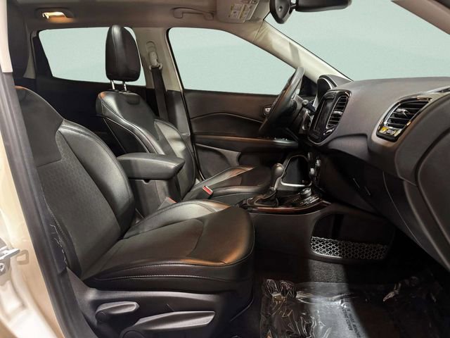 Used 2018 Jeep Compass Latitude w/ Popular Equipment Group image 27