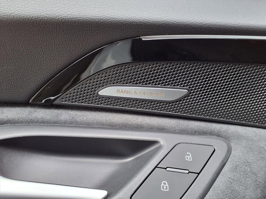 New 2025 Audi SQ5 Premium Plus image 20