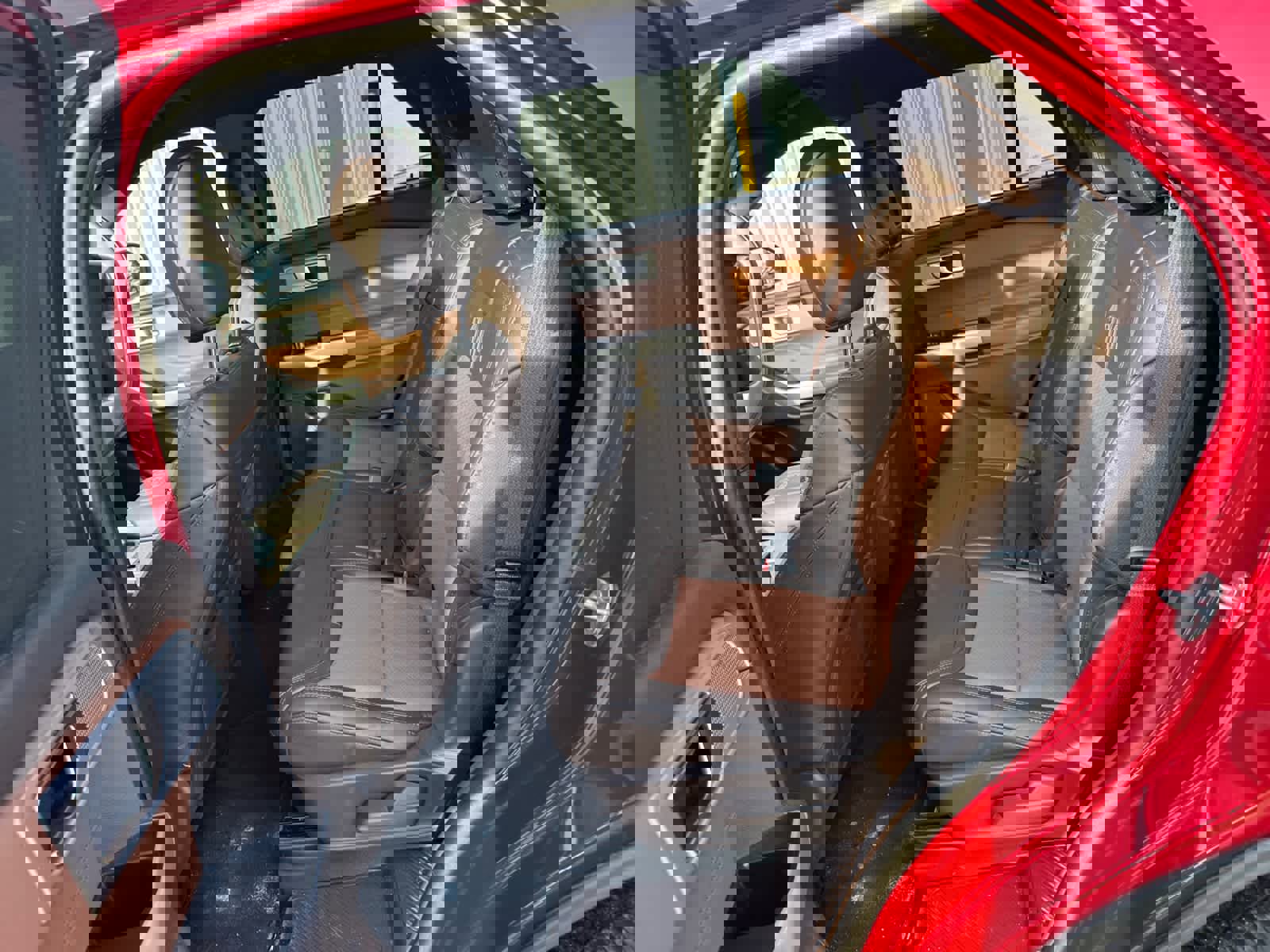 Used 2023 Ford Explorer King Ranch w/ Class IV Trailer Tow Package image 16