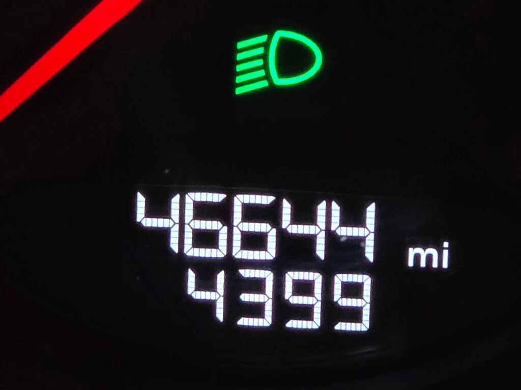 Certified 2018 Porsche 911 Carrera GTS RWD image 36