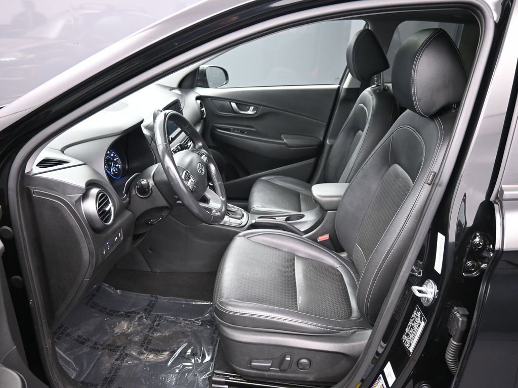 Used 2021 Hyundai Kona Limited image 19