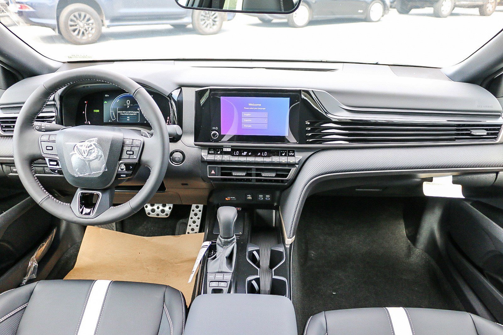 New 2026 Toyota Camry SE w/ Convenience Package FWD image 15