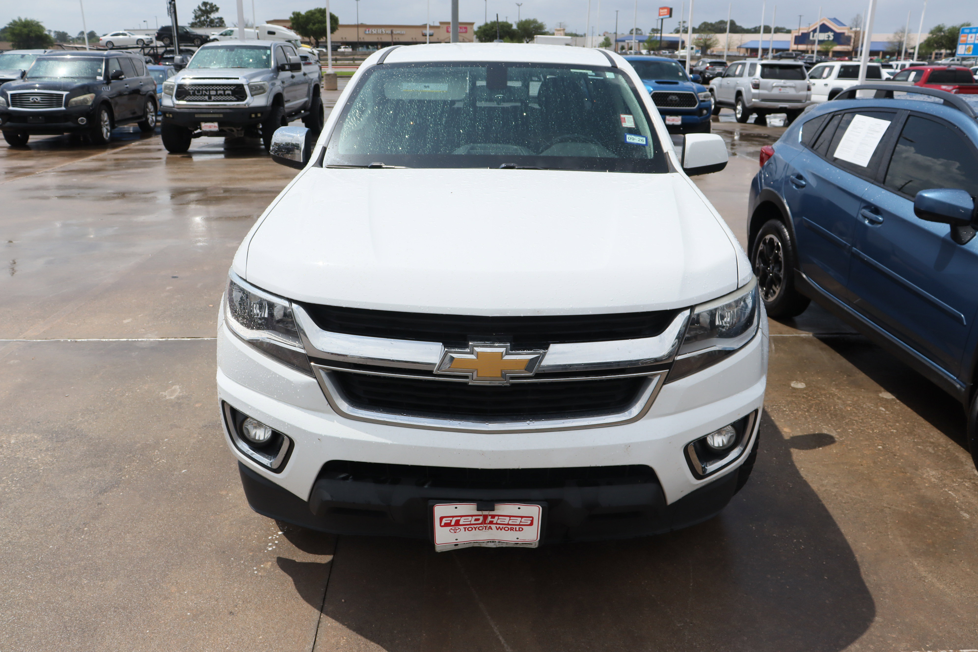 Used 2017 Chevrolet Colorado LT w/ LT Convenience Package image 4