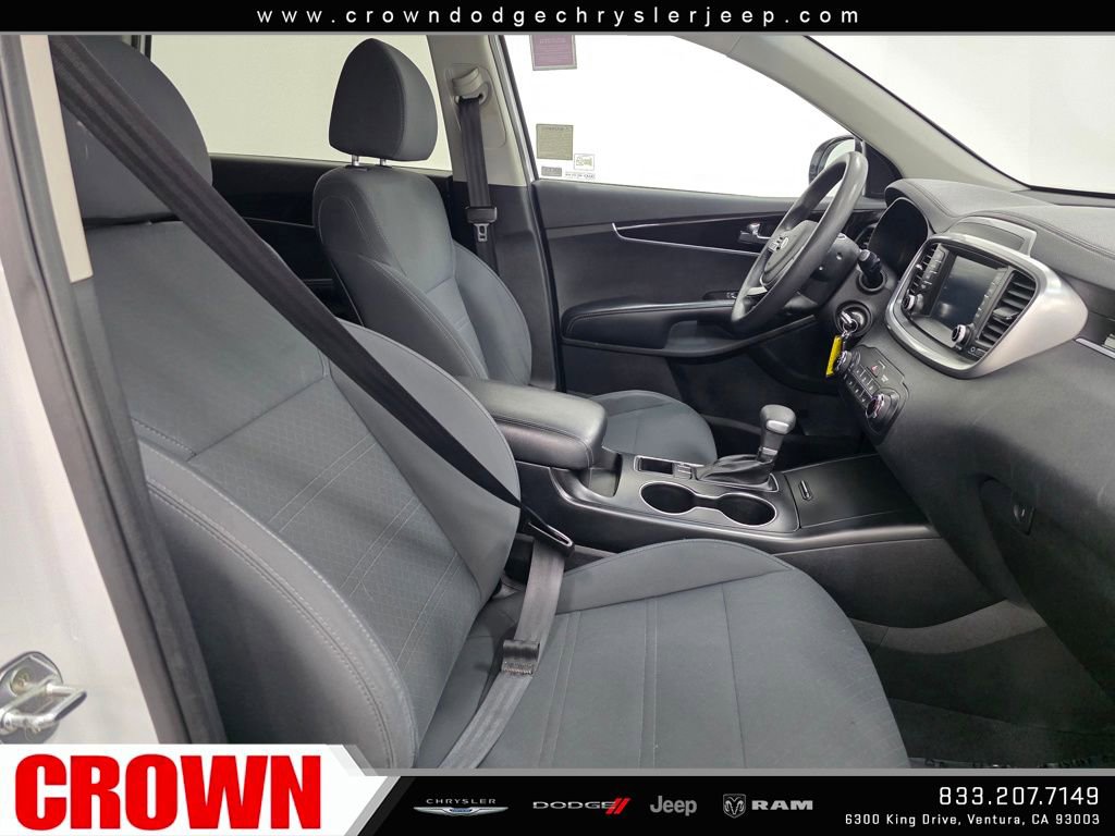Used 2020 Kia Sorento LX image 10