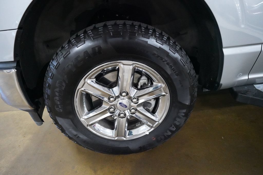 Used 2025 Ford F150 XLT w/ Equipment Group 301A Standard AWD/4WD image 26