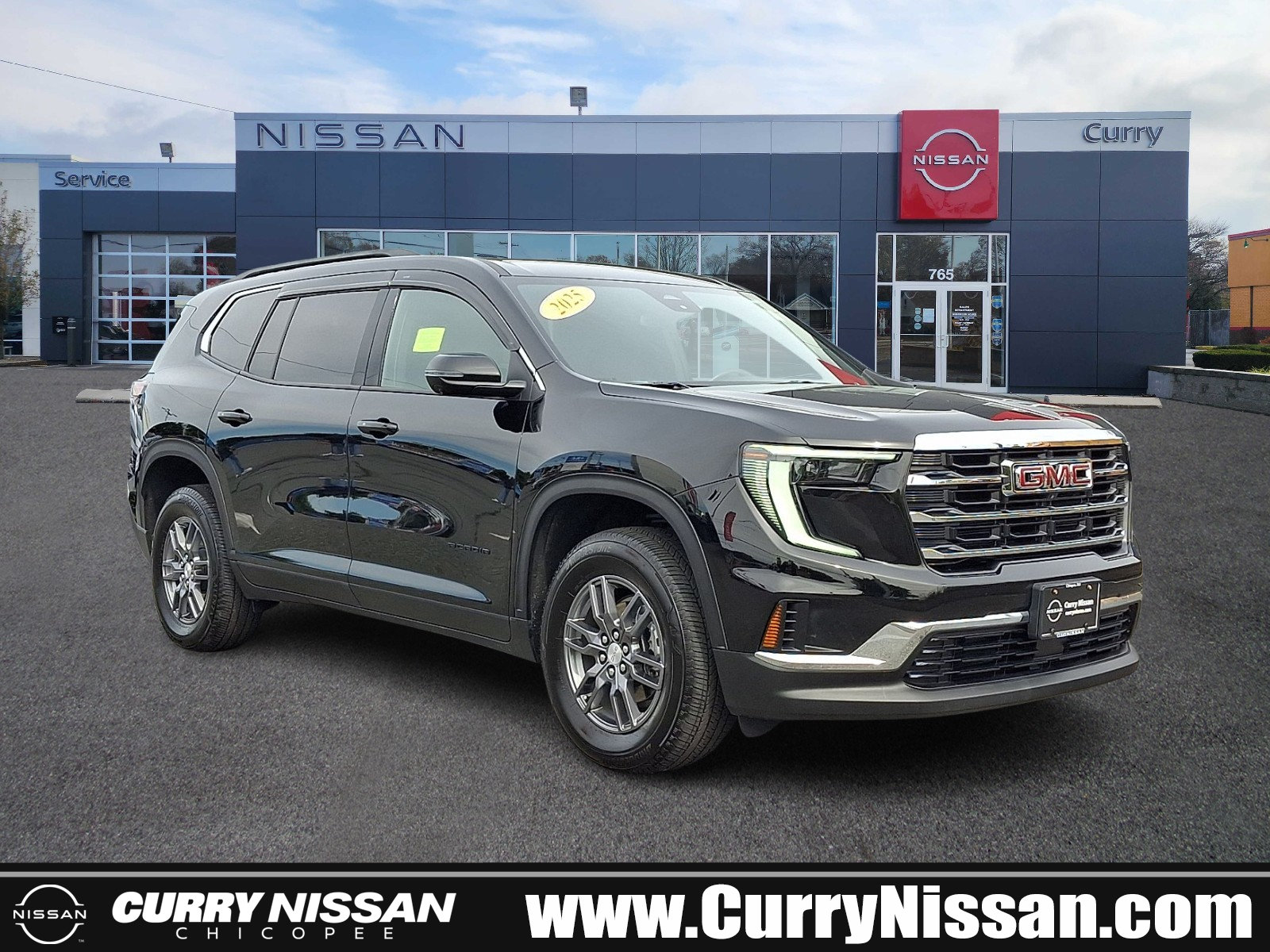 Used 2025 GMC Acadia Elevation AWD/4WD image 1