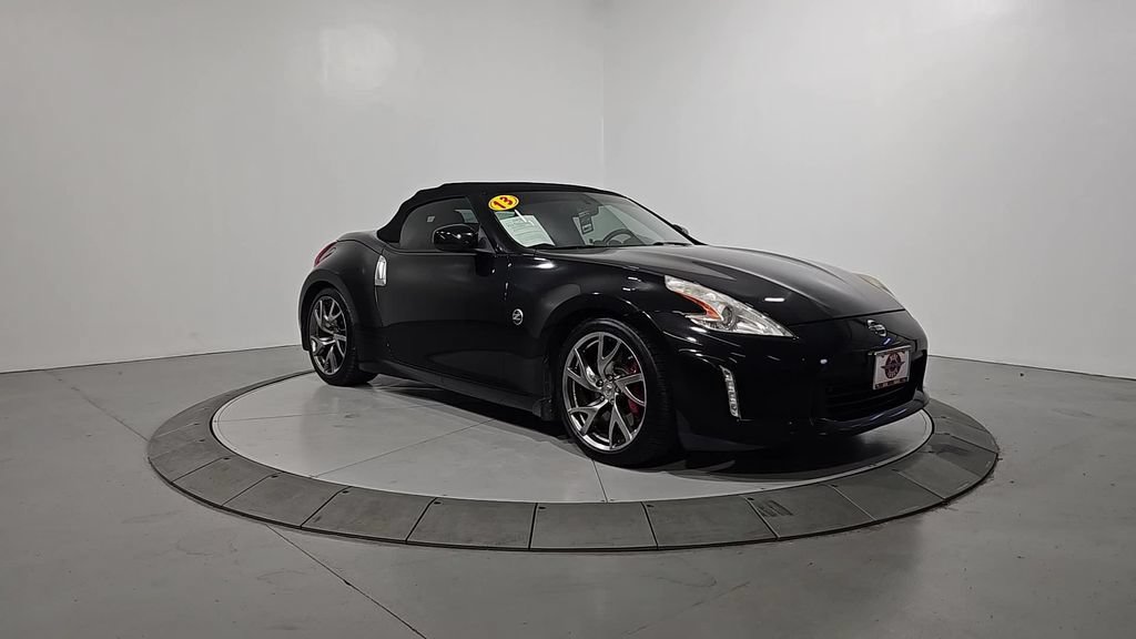 Used 2013 Nissan 370Z Touring w/ Sport Pkg RWD image 8