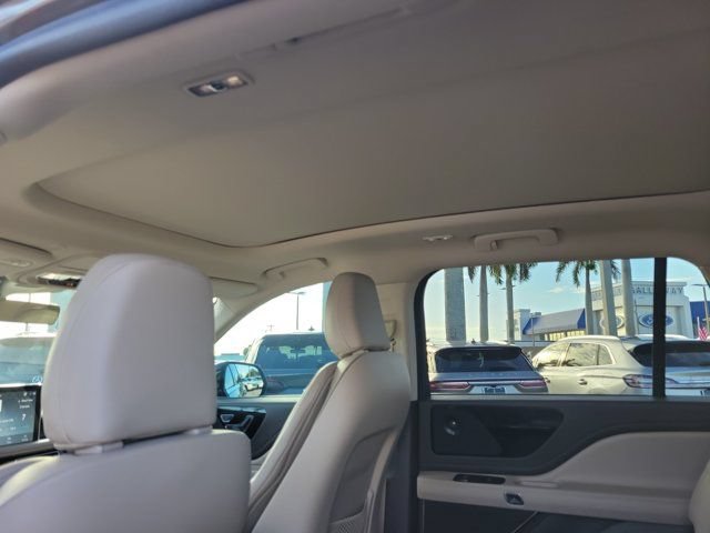 Certified 2023 Lincoln Aviator Reserve w/ Elements Package Plus RWD image 17