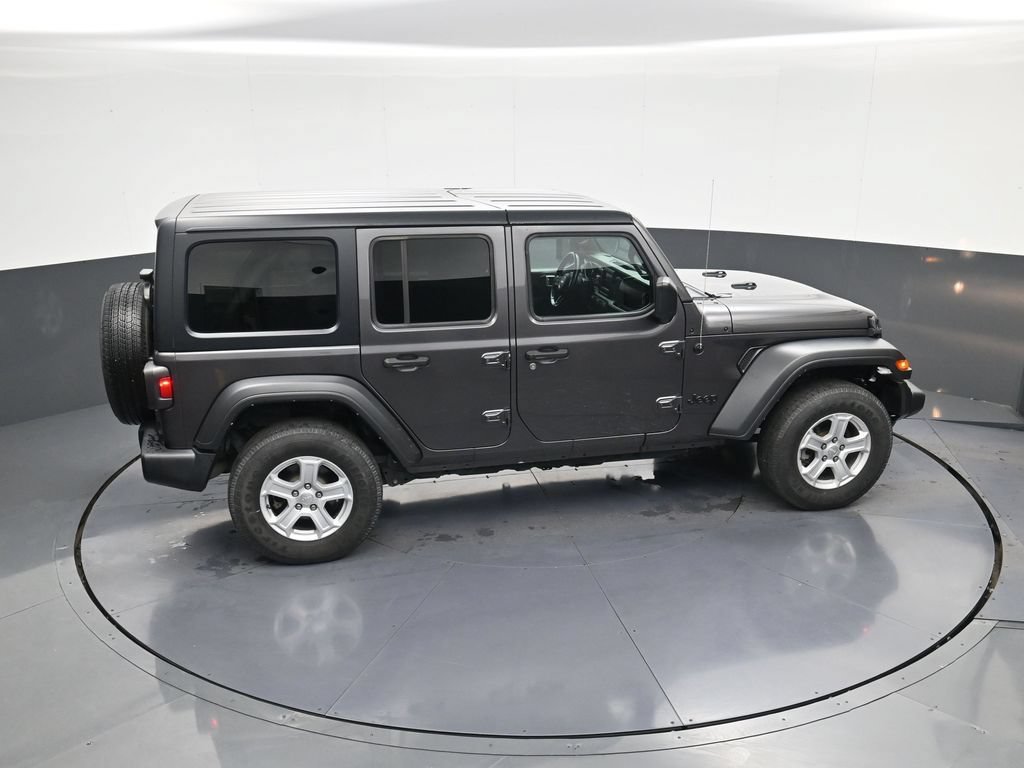 Used 2022 Jeep Wrangler Unlimited Sport AWD/4WD image 31