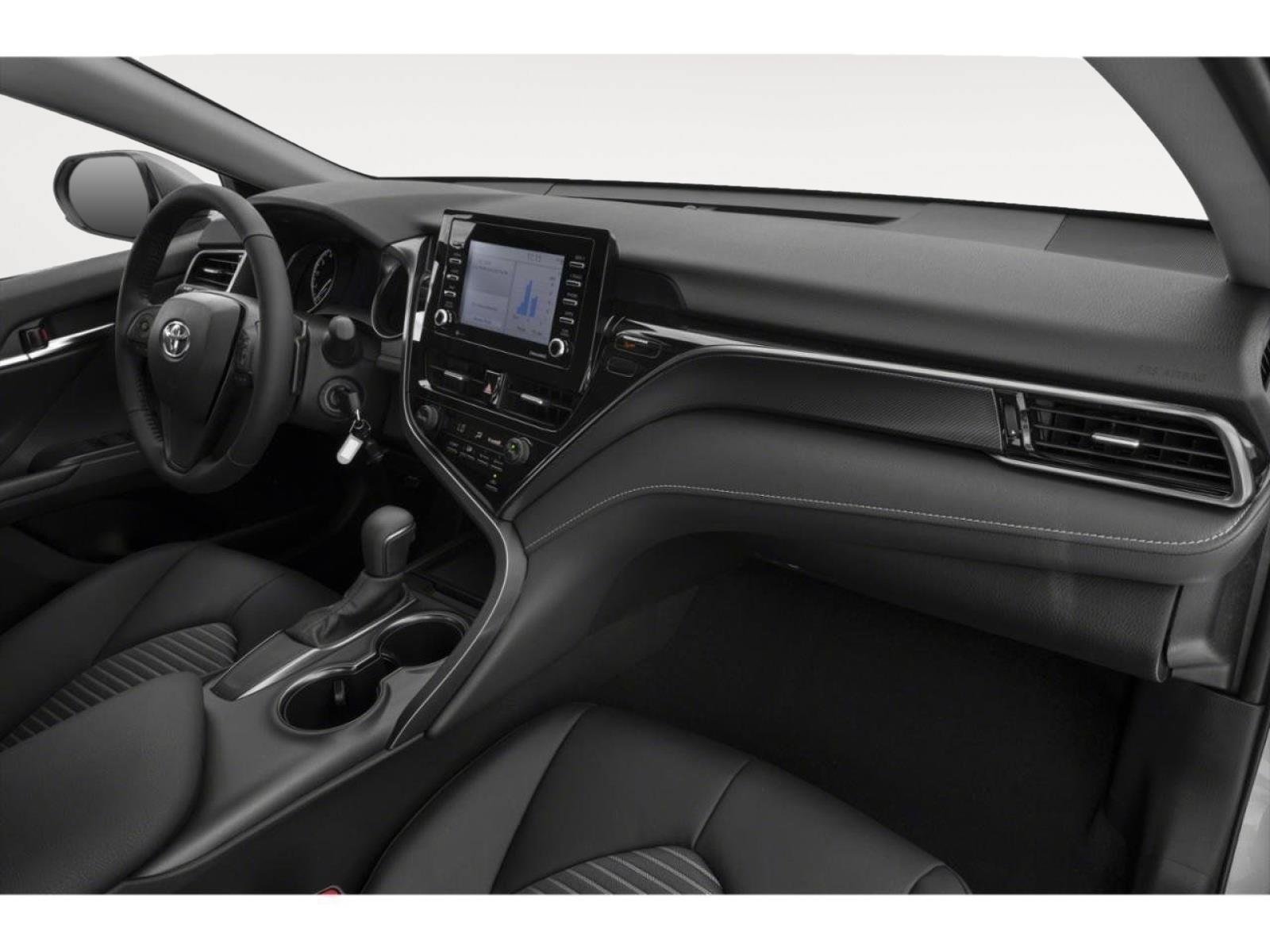 Used 2022 Toyota Camry SE w/ Cold Weather Package FWD image 12