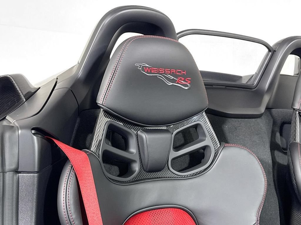 Certified 2025 Porsche 718 Boxster Spyder RS RWD image 24