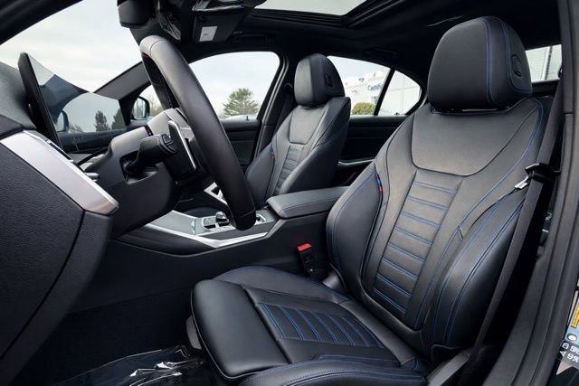 Used 2025 BMW M340i xDrive w/ Premium Package image 11