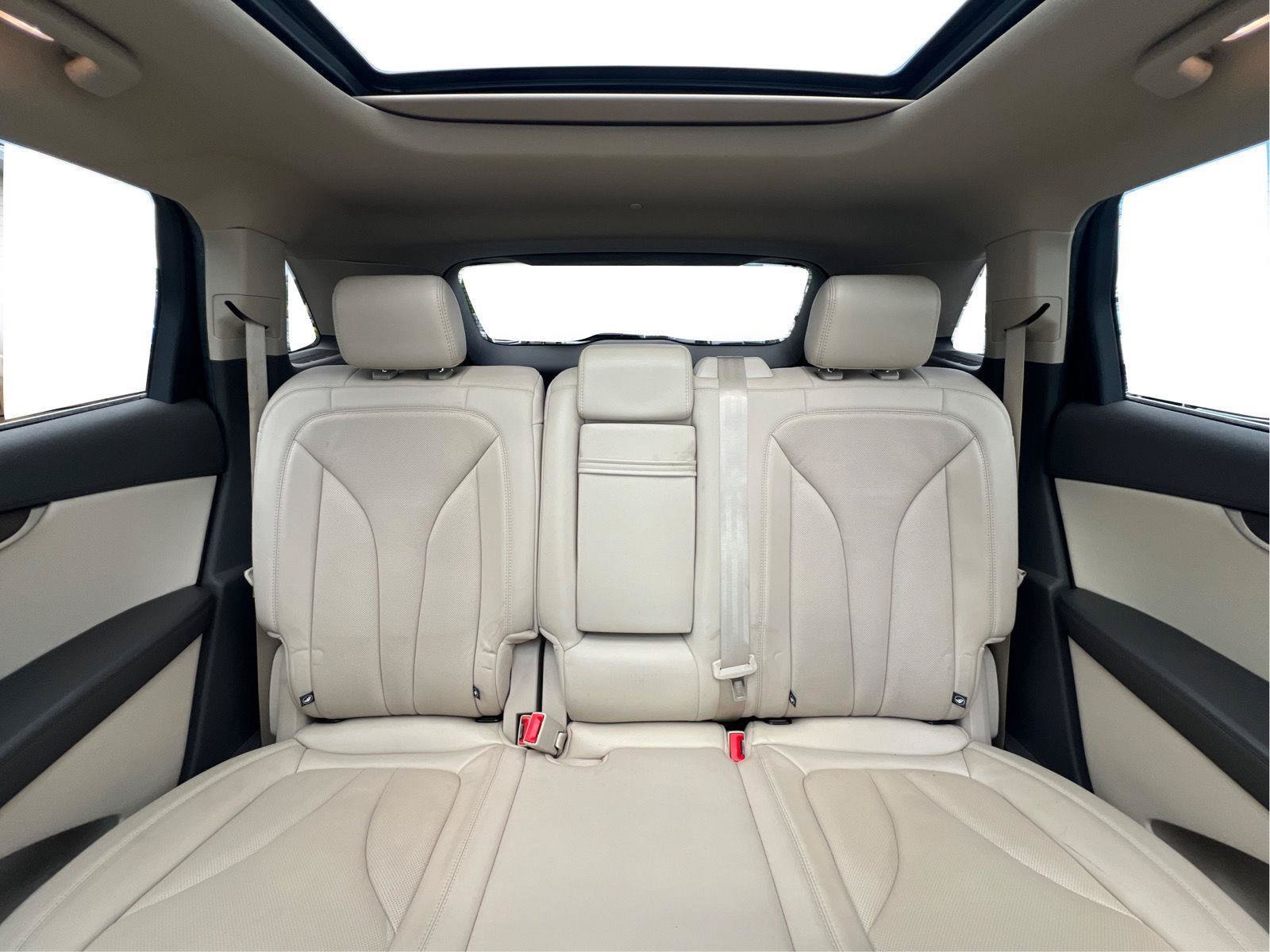 Used 2019 Lincoln Nautilus Reserve FWD image 16