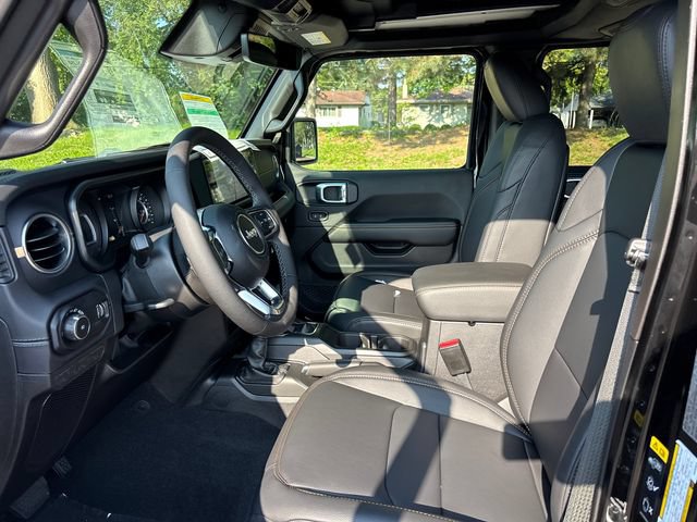 New 2027 Jeep Wrangler Unlimited Sahara AWD/4WD image 6