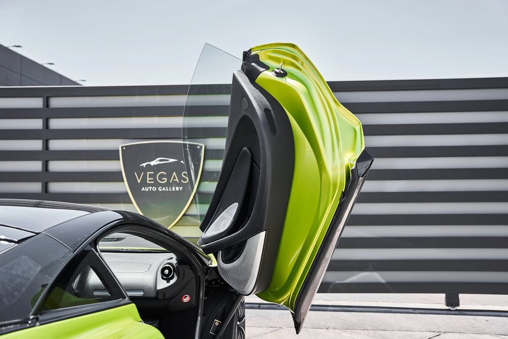 Used 2023 McLaren GT RWD image 28