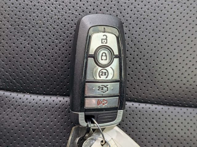 Used 2018 Ford Explorer Sport w/ Equipment Group 401A AWD/4WD image 31