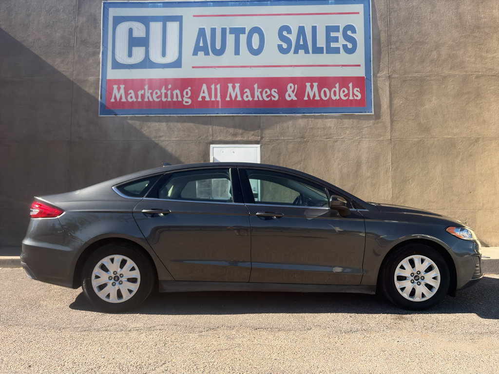 Used 2020 Ford Fusion S FWD image 4
