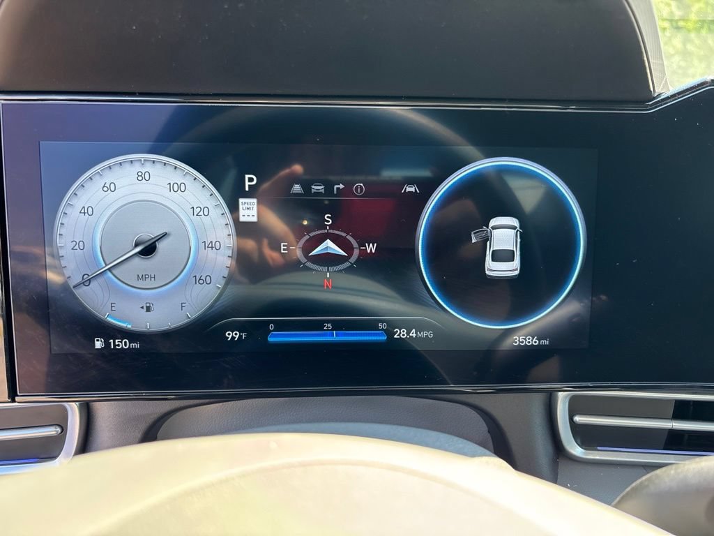 Certified 2024 Hyundai Elantra SEL FWD image 25