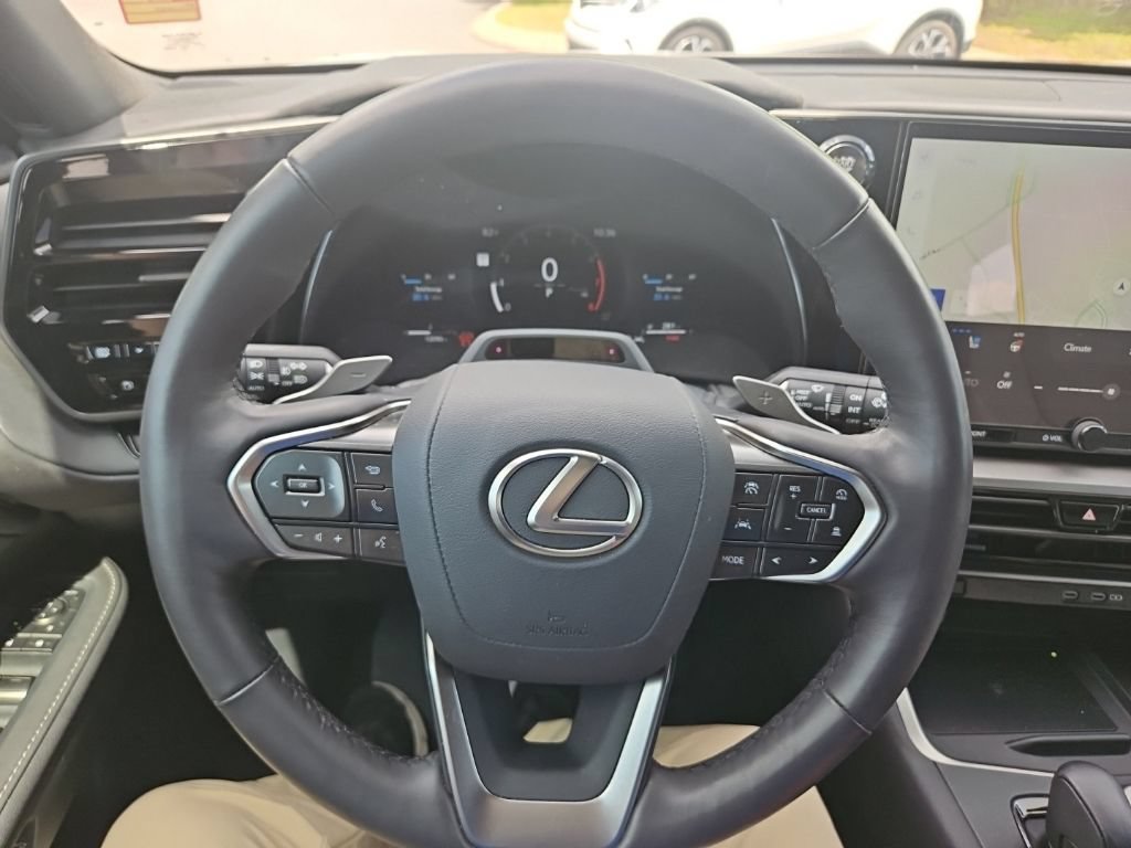 Used 2025 Lexus TX 350 FWD w/ Technology Package image 18