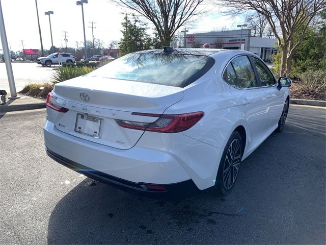 Used 2025 Toyota Camry XLE image 8