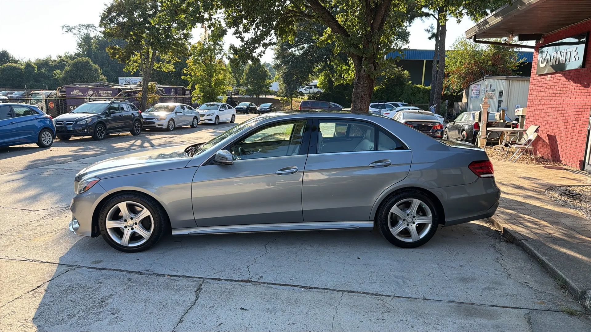 Used 2014 Mercedes-Benz E 350 4MATIC Sedan image 2