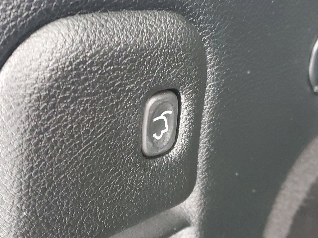 Used 2018 Jeep Grand Cherokee Laredo image 8