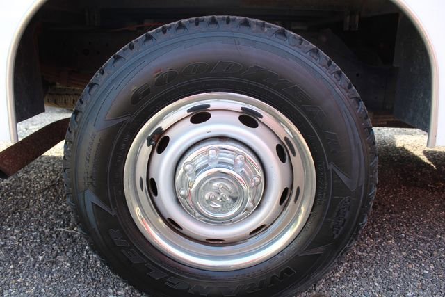 Used 2001 Dodge Ram 2500 Truck 2WD Regular Cab image 21