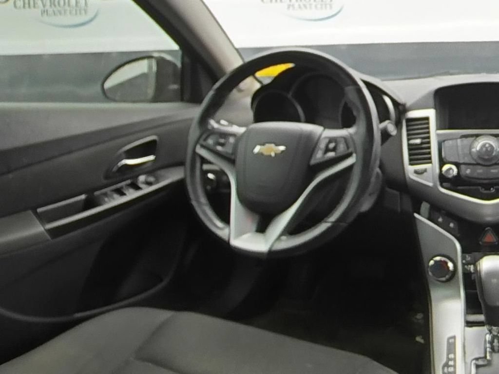Used 2014 Chevrolet Cruze LT FWD image 16