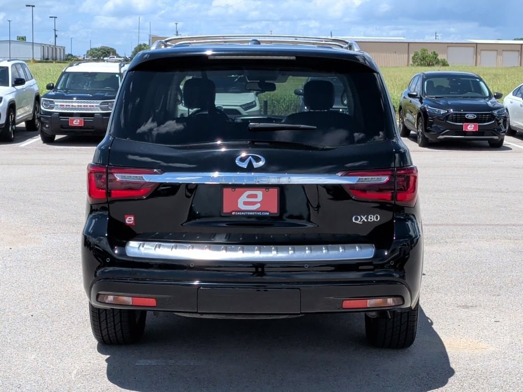 Used 2019 INFINITI QX80 Luxe w/ All-Season Package RWD image 12